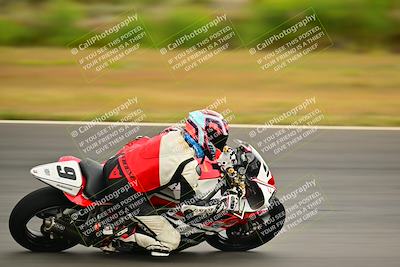 media/Apr-14-2024-Classic Track Day (Sun) [[4353457701]]/Race 8/